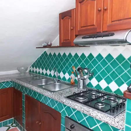 La Casa Di Nonna Romina Apartment *